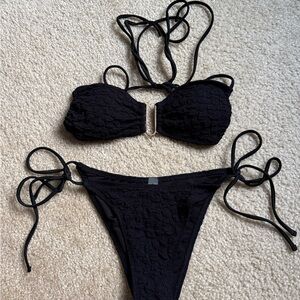 SHEIN Black Textured Bikini Set